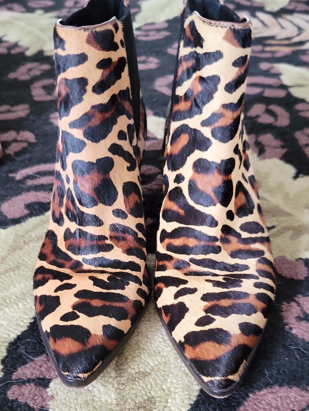 Leopard Print Pointed Toe Ankle Boots - Women